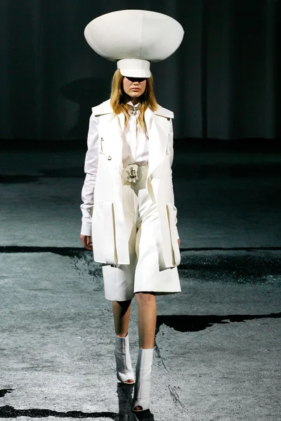 Look 2